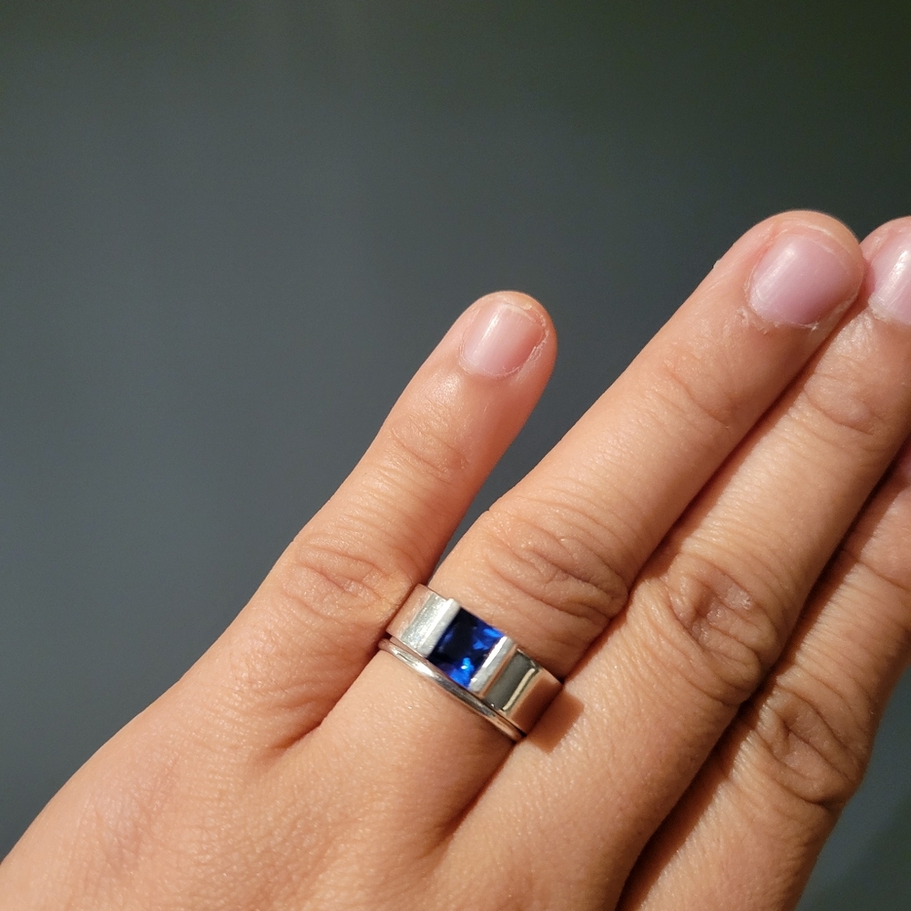 Genuine Blue Sapphire Modernist Sterling 925 Stamped Signet Statement Ring NWOT
